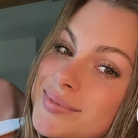 Lana Roosje Nackt