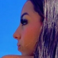 Lary.rs Nackt