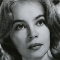 Leslie Caron Nackt