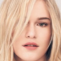 Leven Rambin Nackt