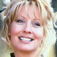 Linda Kozlowski Nackt