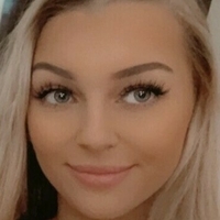 Lovelyhales Nackt