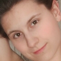 lucyschiller Nackt