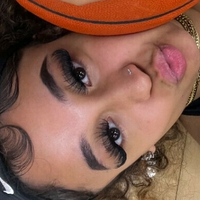 Lyric Swann Nackt