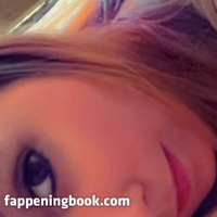 Maci Jones Nackt