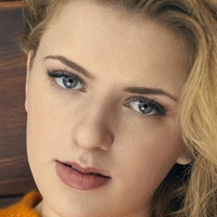 Maddie Poppe Nackt