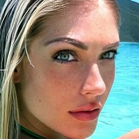 Maria Nycole Nackt