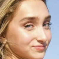 McKenzie Brooke Nackt