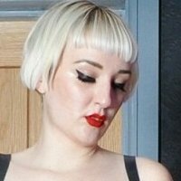 Mistress Petite Nackt