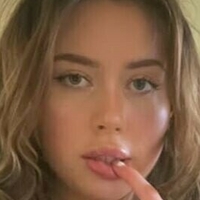Orlamelissaa Nackt