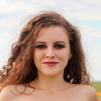 Redhead_Aggie Nackt