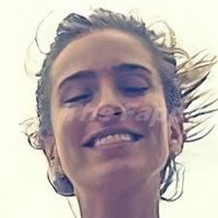Renee Bargh Nackt