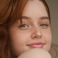 rosalie.red Nackt