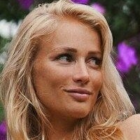 Rosie Van Nackt