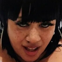 Roxi Red Nackt