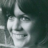 Sally Geeson Nackt