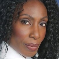Samia Akudo Nackt