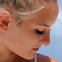 Sanja Ravs Nackt
