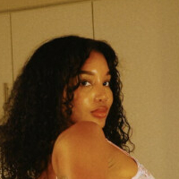 Shara Moss Nackt