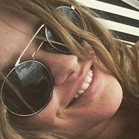 Shelby Keeton Nackt