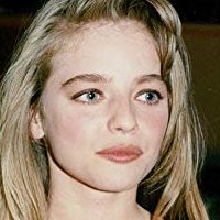 Suzanne Mizzi Nackt