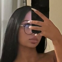 Sydney Razhegi Nackt