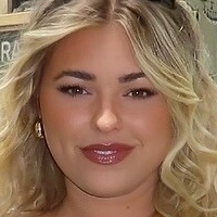 Tatum Blinn Nackt