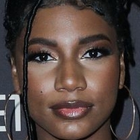 Taylor Rooks Nackt