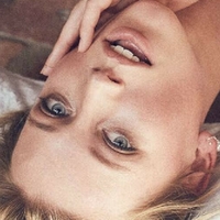 Tiffany Van Roest Nackt