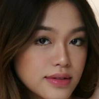 Valerie Versace Nackt