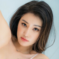Vivi Lin Nackt
