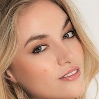Xena Avramidis Nackt