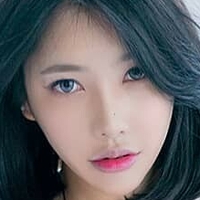 Yoon Cherry 윤체리 Nackt