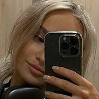 Zuzana Kardos Nackt